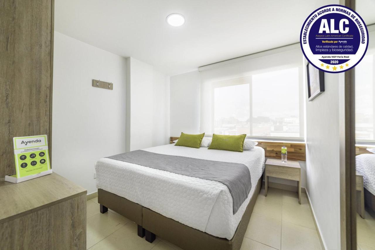 Ayenda 1027 Feria Real Hotel 2*