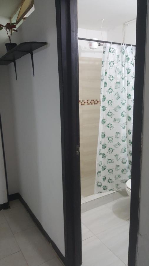 Cerca Al Club Militar Embajada Americana, Corferias 502 Apartamento *