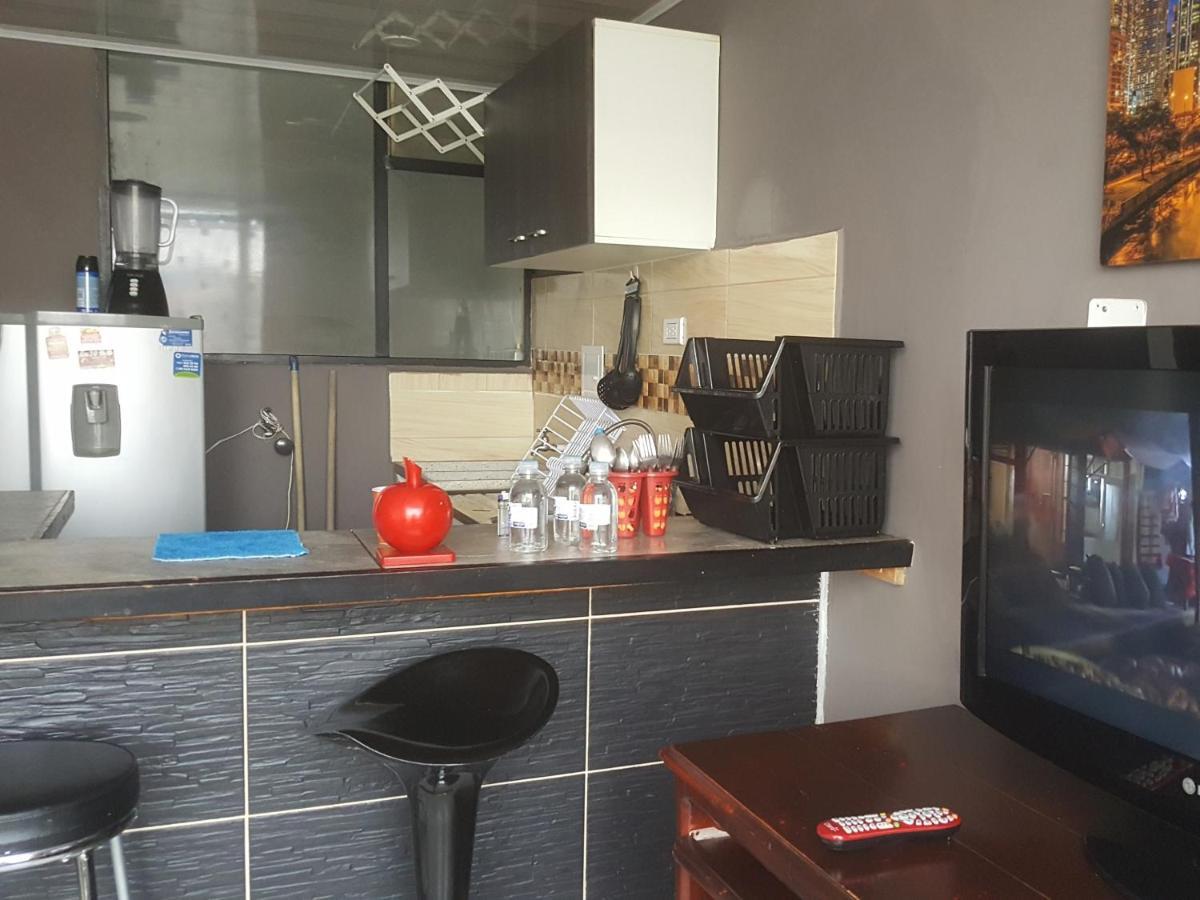 Cerca Aeropuerto, Fotos Y Huellas Visa Americana, Embajada Eeuu Apartment *