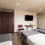 Hotel Expo Hotel Ferial