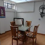 Hotel Mama