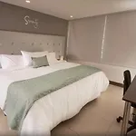 Ayenda Serenity Corferias 1039