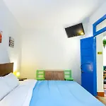Granada Hostel
