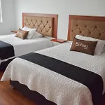 Hotel Casa Botero 201