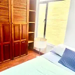 Habitaciones Junto A Clinica Santa Fe Y Hacienda