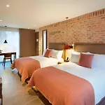 The Artisan D.C. Hotel, Autograph Collection