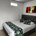A Habitacion Con Bano Privado