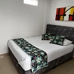 A Habitacion Con Bano Privado