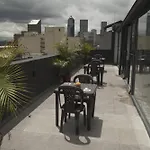Saana Coliving & Hotel Downtown Bogota