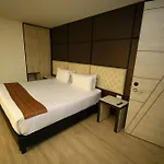 Hotel American Visa Tower