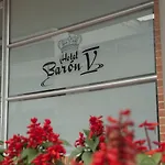 Hotel Baron V