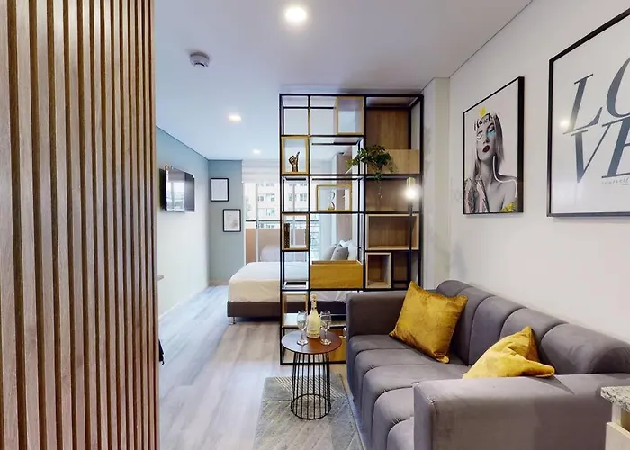 Luxury Apartment Zona T