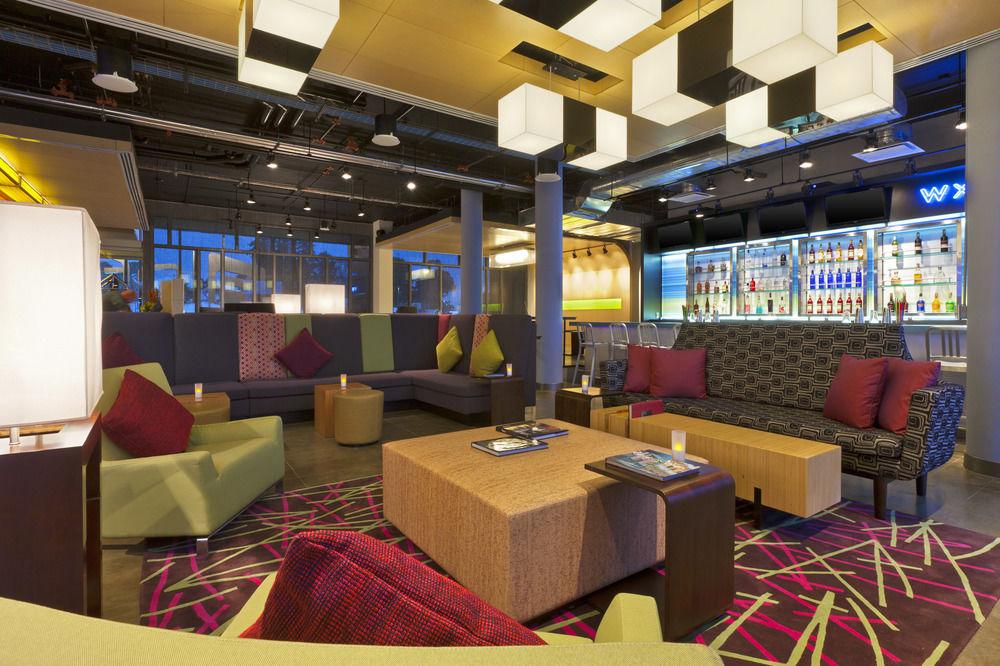 Aloft Airport Bogota