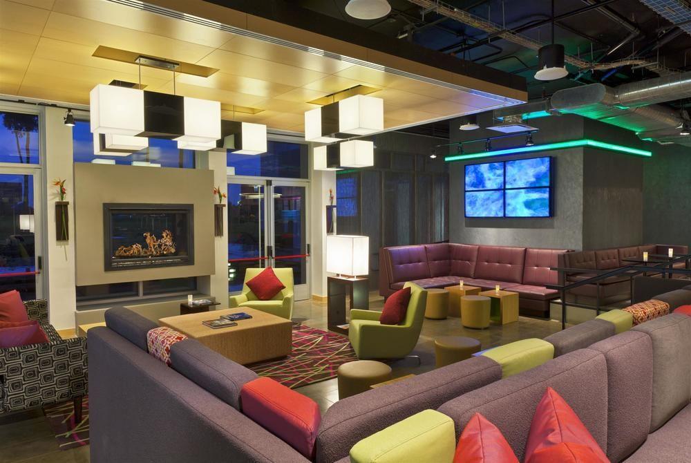 Aloft Airport Hotel Bogota