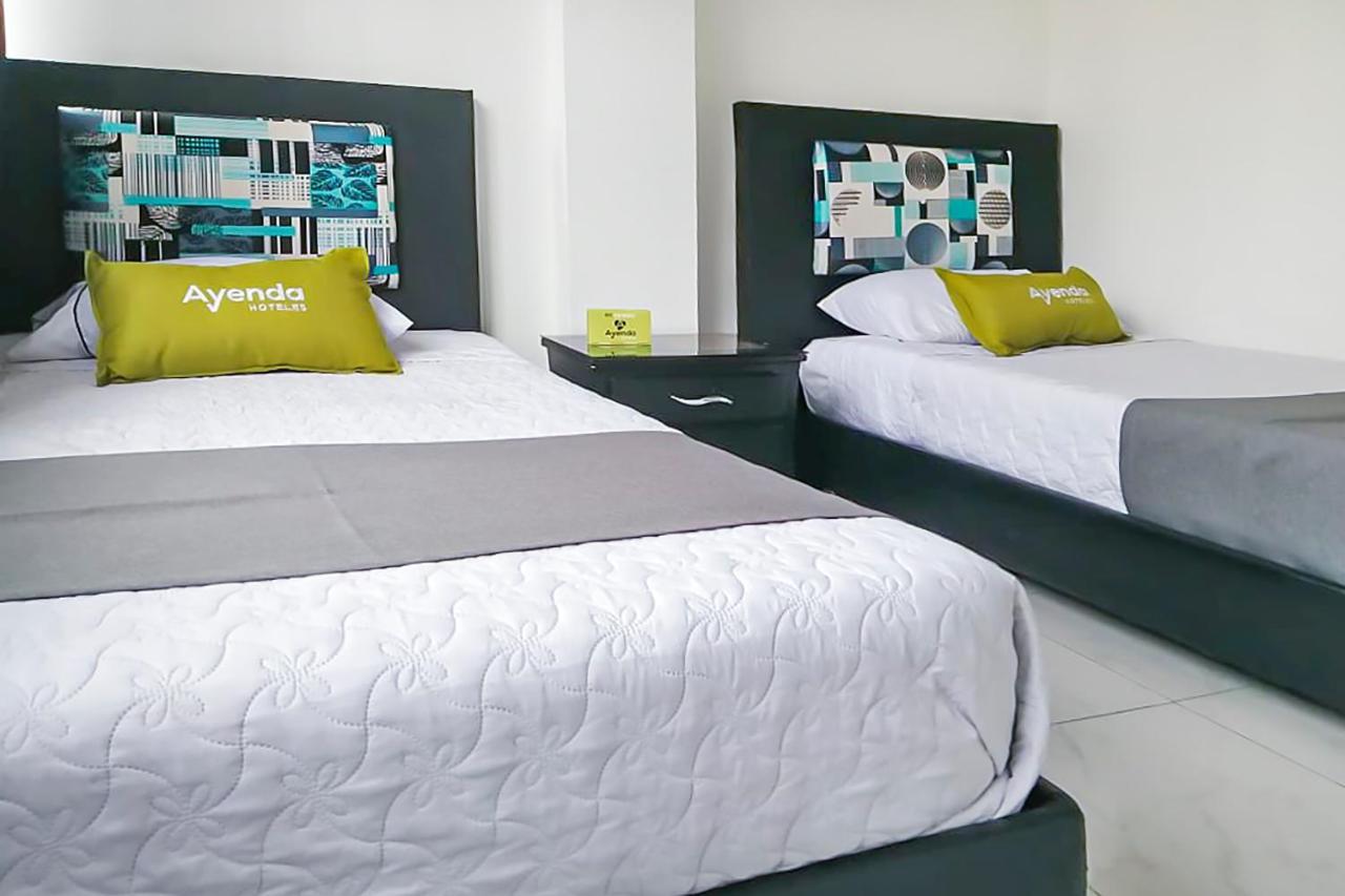 Ayenda 1077 Hills Hotel Bogota