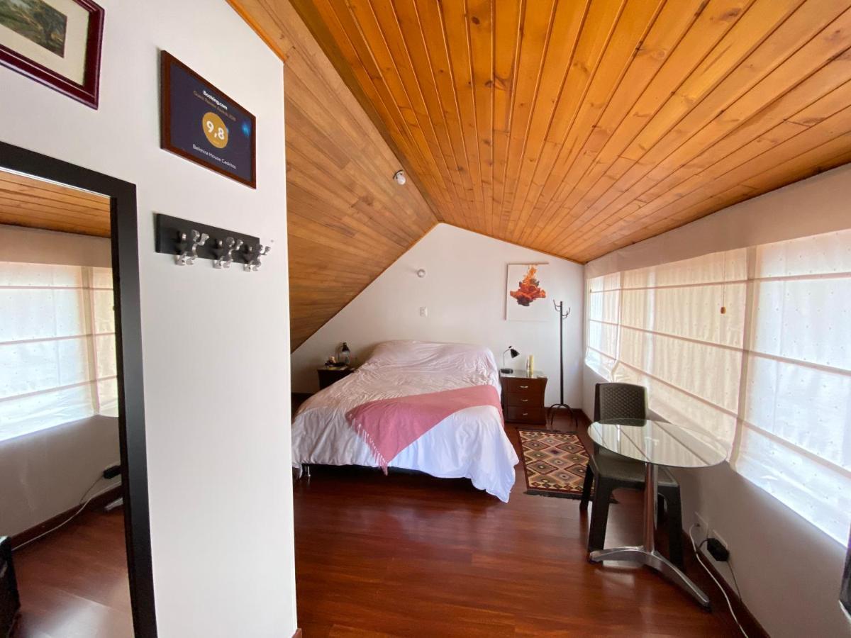 Belmira House Cedritos Homestay