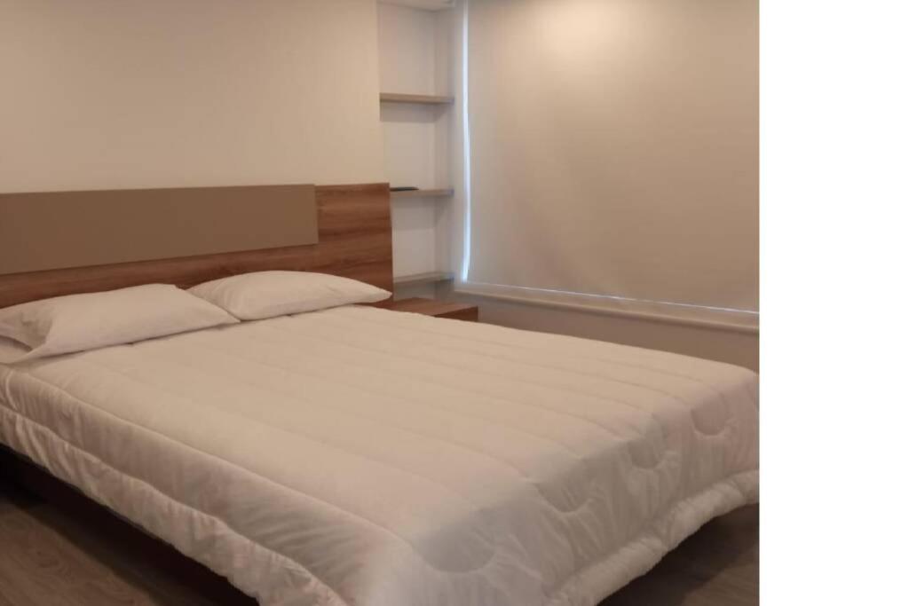 Apartaestudio Amoblado Para Estrenar Torre Barcelona - Centro Apartment