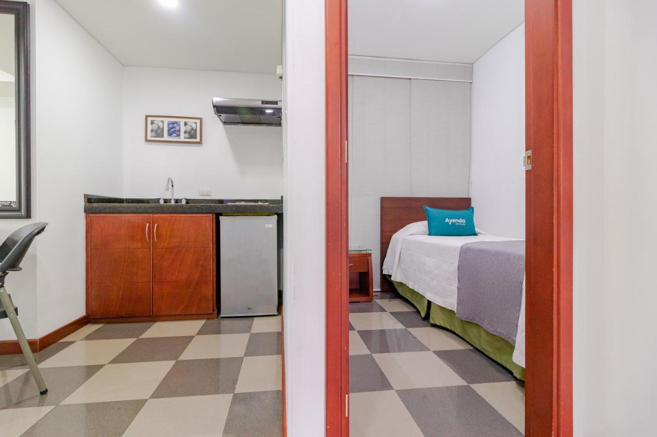 Hotel Ayenda 1043 Kafir 4*