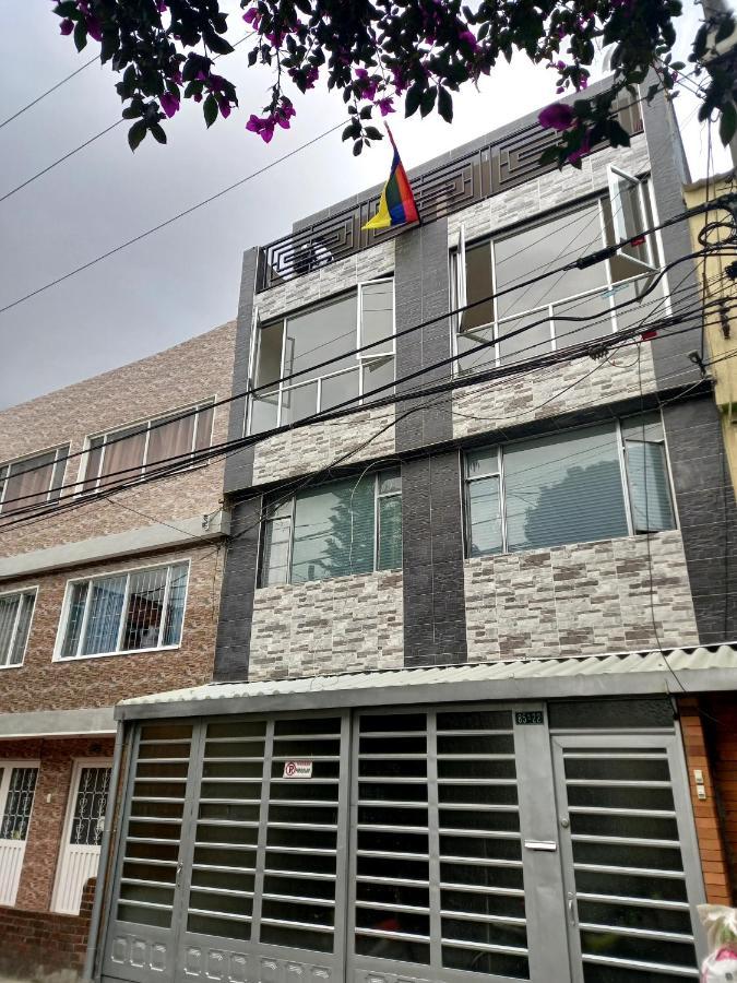 Apartment Amoblado Cerca Al Aeropuerto El Dorado