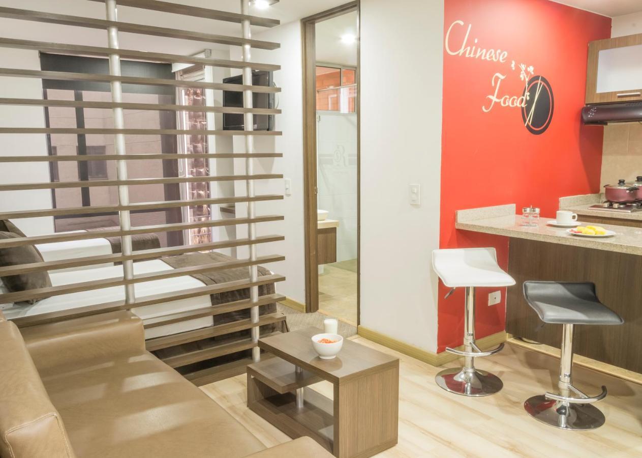 Regency La Feria Hotel 3*