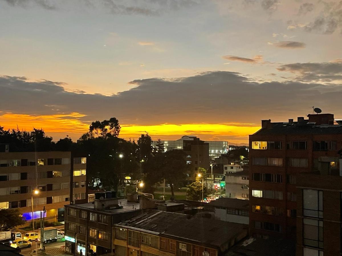 St. Louis - Movistar Arena Apartment Bogota