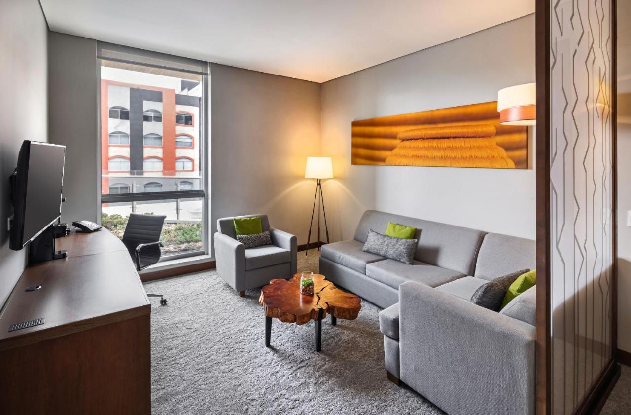 Hyatt Place Convention Center Bogota