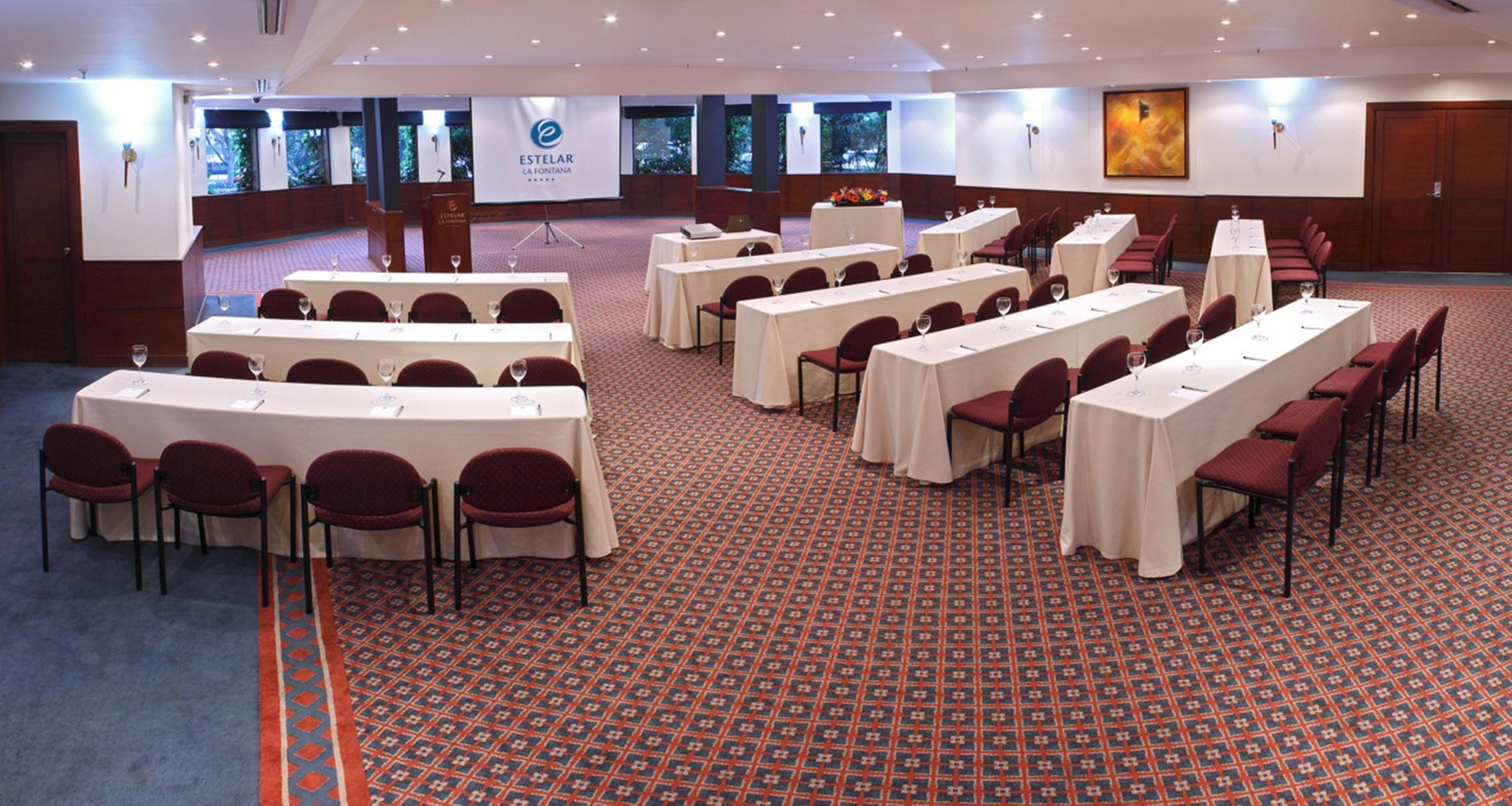 Estelar - La Fontana 4*
