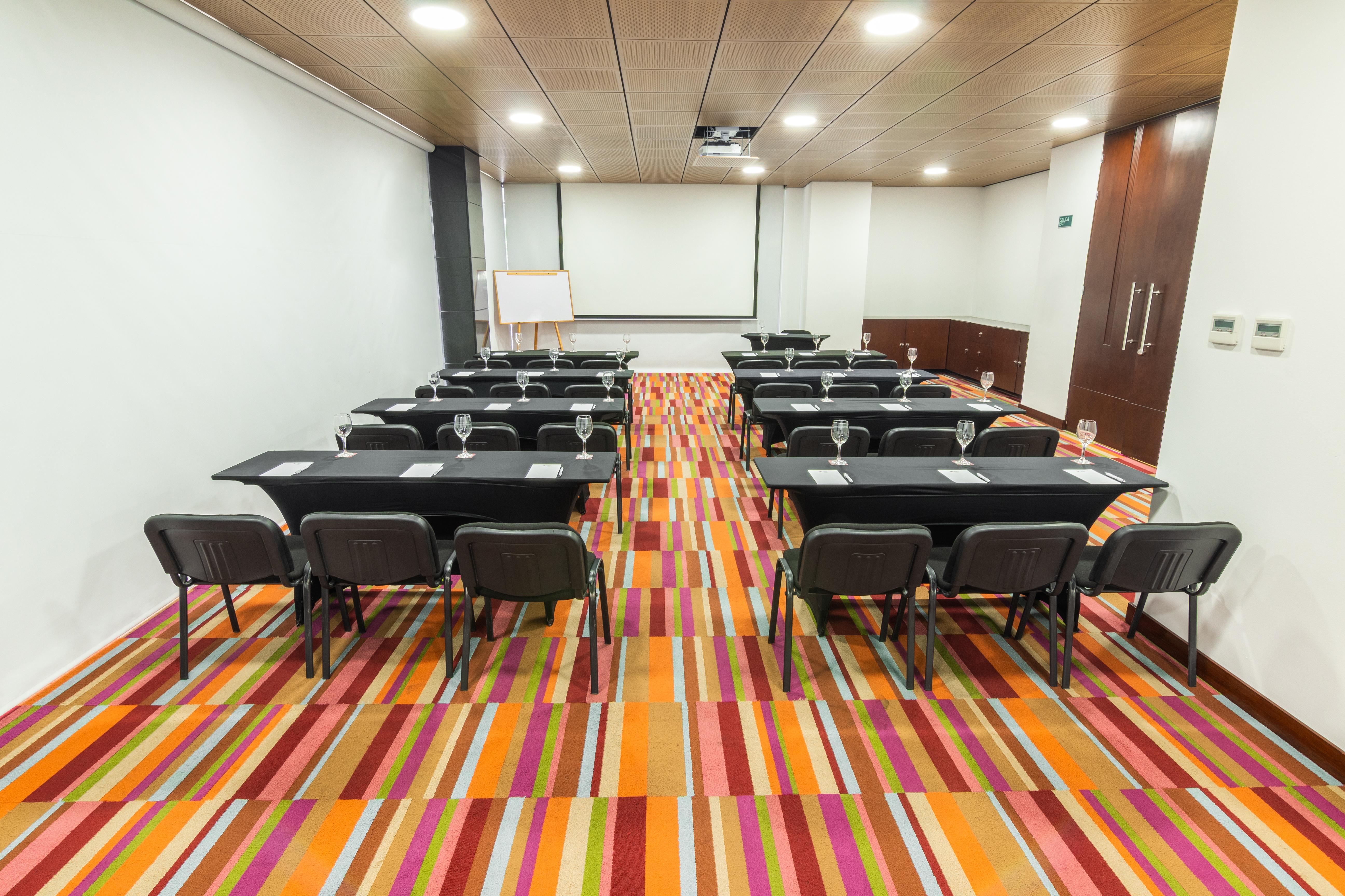 Hotel Western 93 Park Bogota