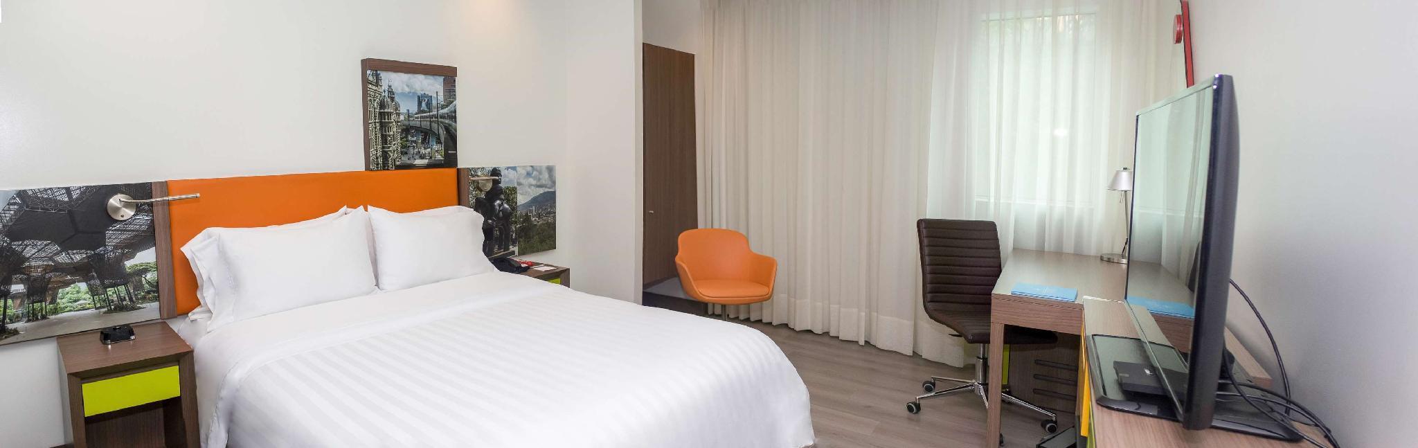 Hampton By Hilton Usaquen Hotel 4*