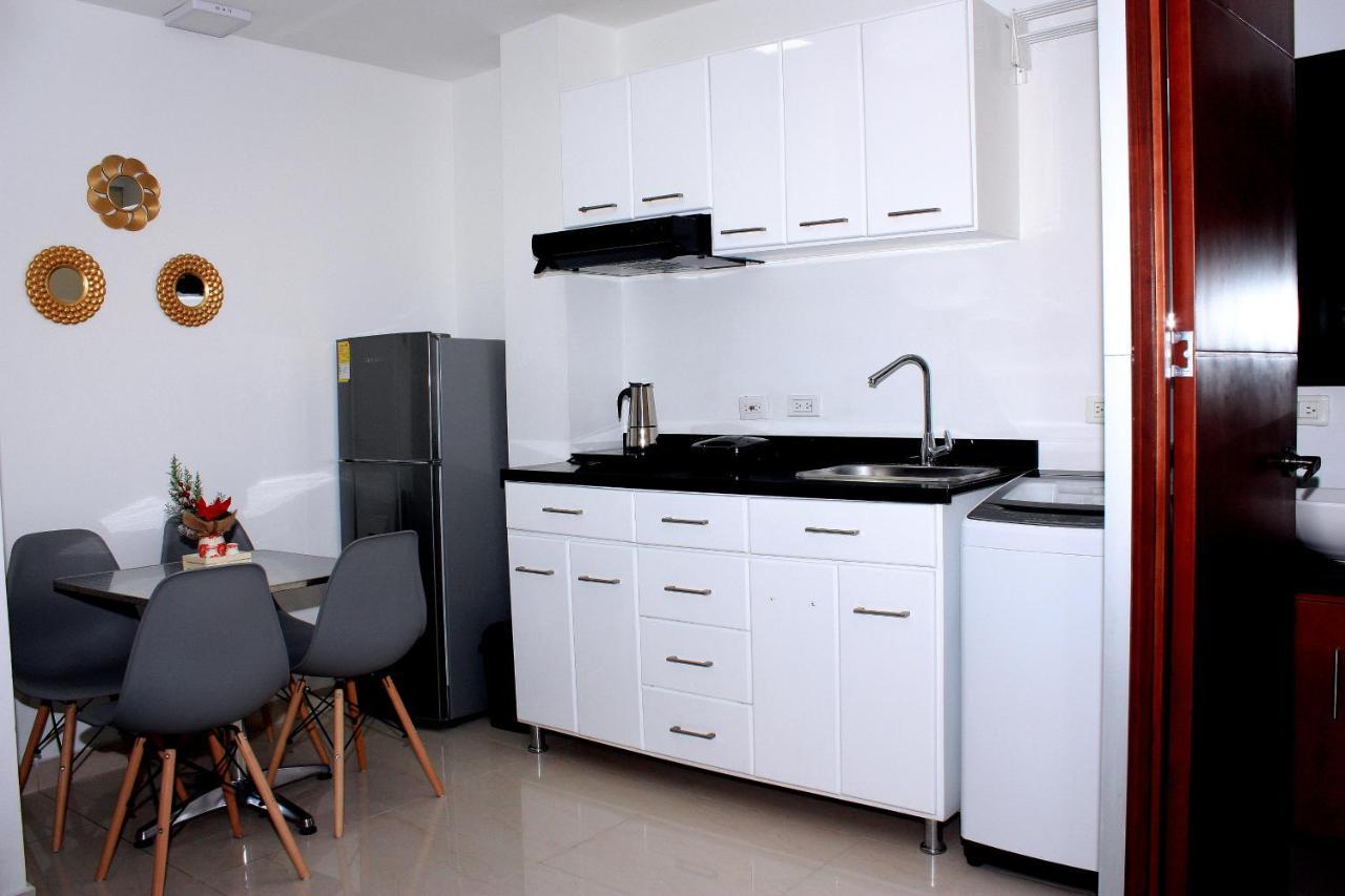 Apartment Apartasuites Aaa Modelia Bogota