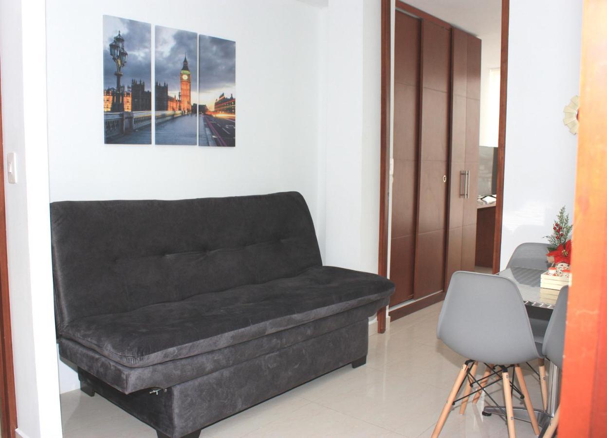 Apartasuites Aaa Modelia Apartment Bogota