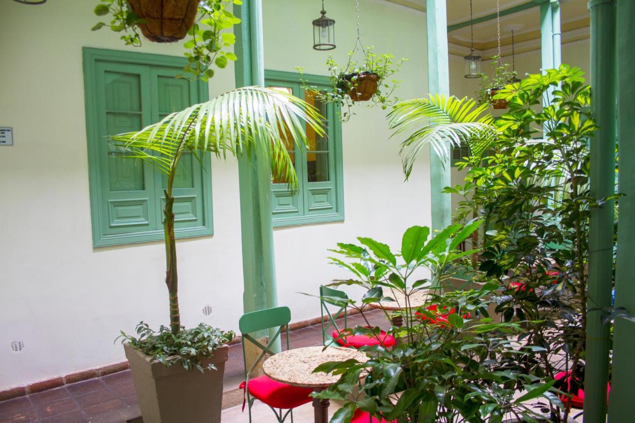 Casa De La Vega Hotel 4*