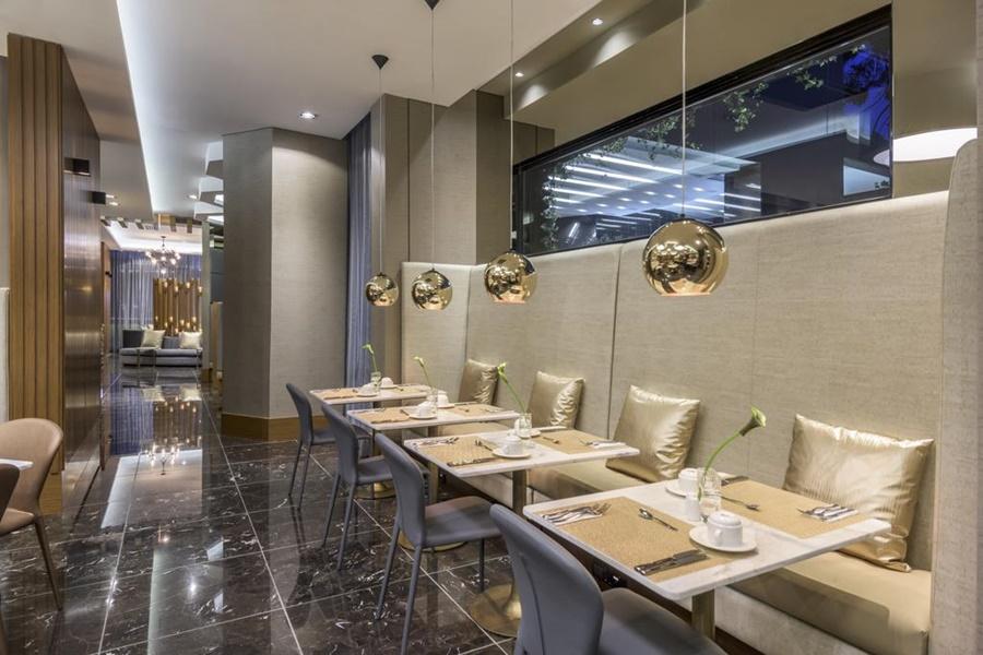 Hotel Courtyard By Marriott Airport 4*