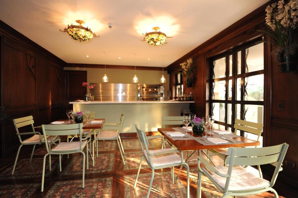 Hotel Four Seasons Casa Medina 5*