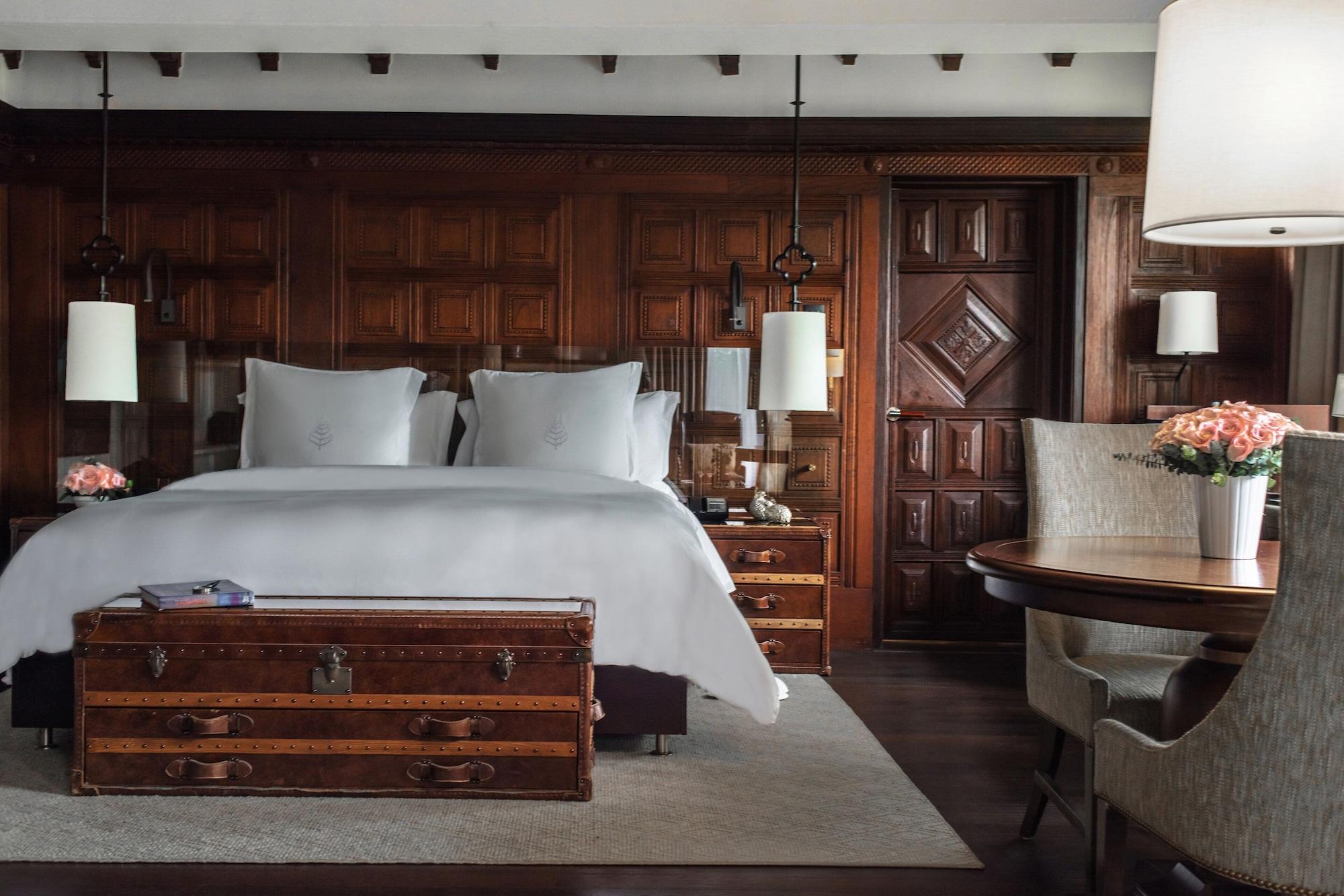 Four Seasons Casa Medina 5*