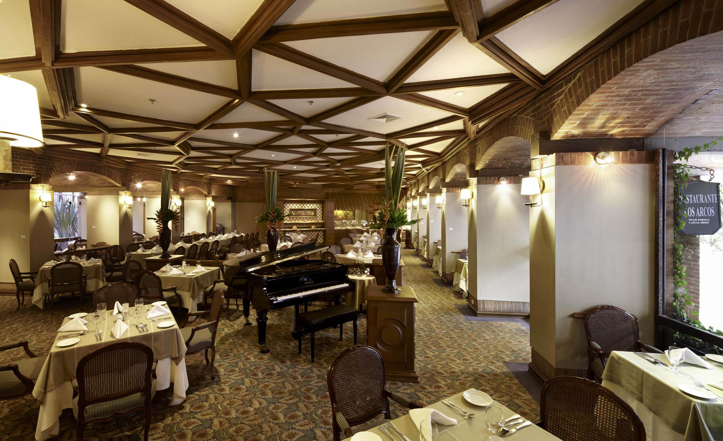 Aparthotel Estelar - La Fontana 4*