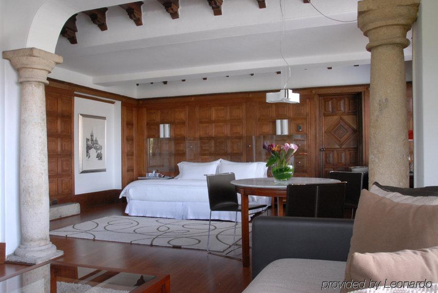 Four Seasons Casa Medina Hotel