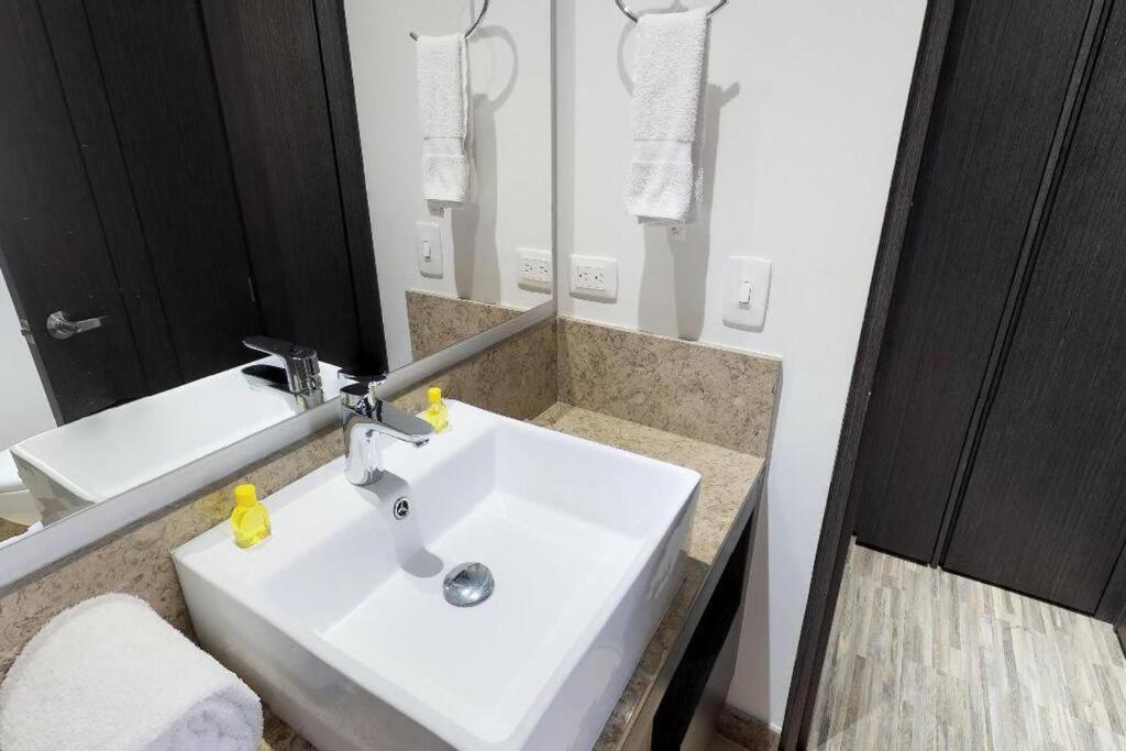 405 Espectacular Apartamento En El Barrio Chico Norte *