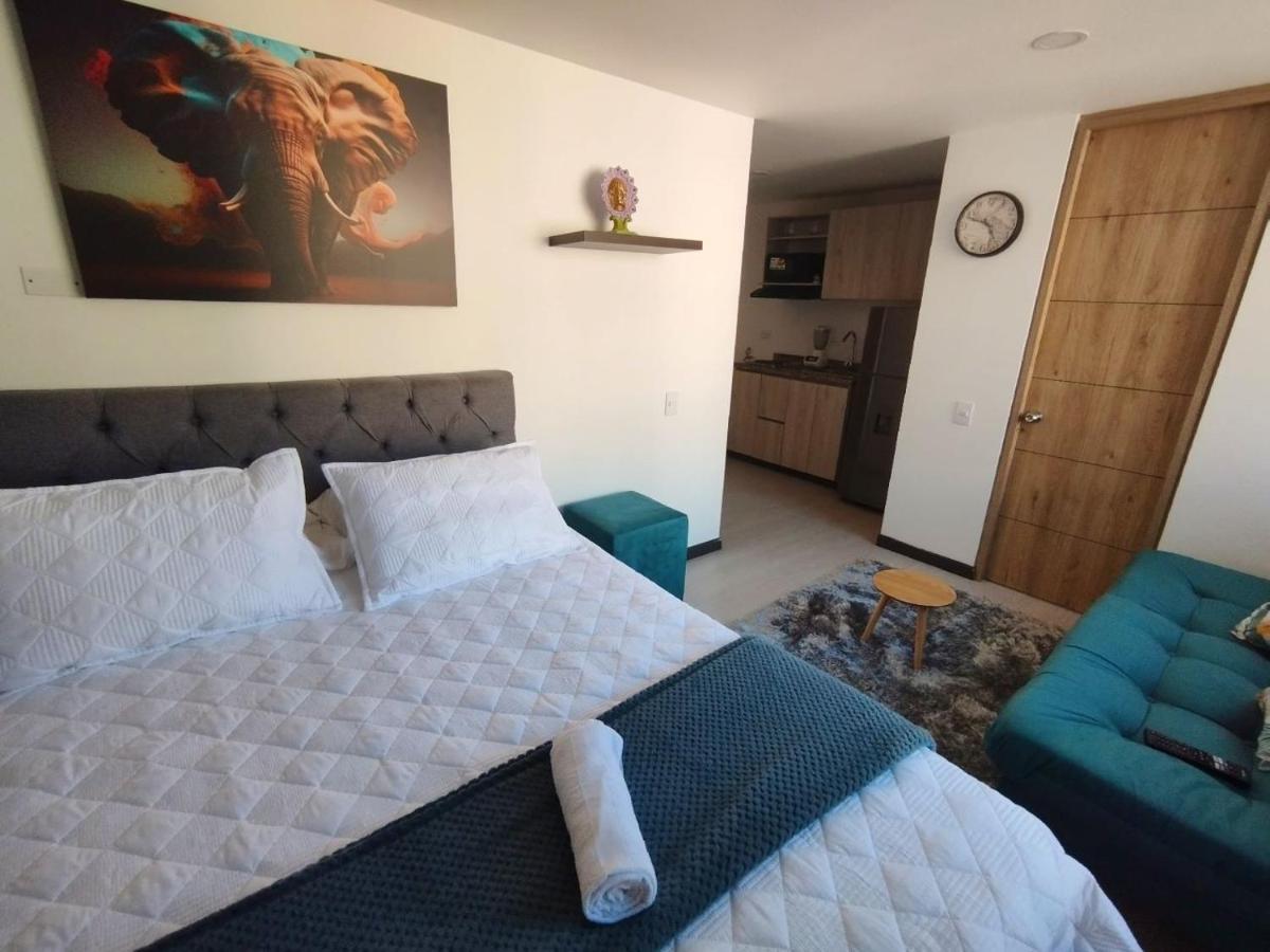 Varun Luxury Apartment Bogota
