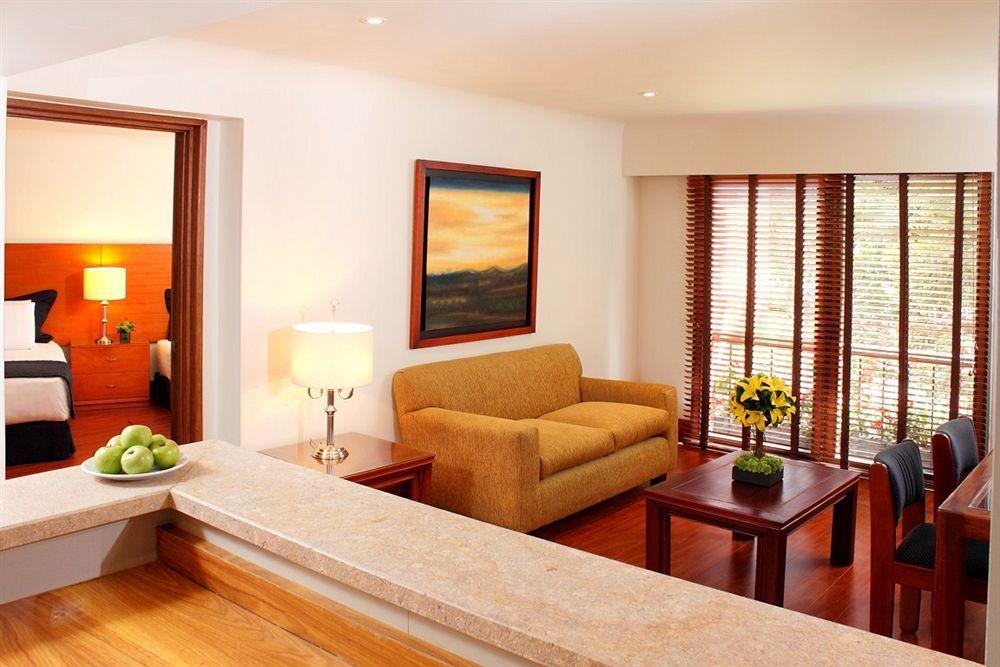 Aparthotel Estelar - La Fontana Bogota