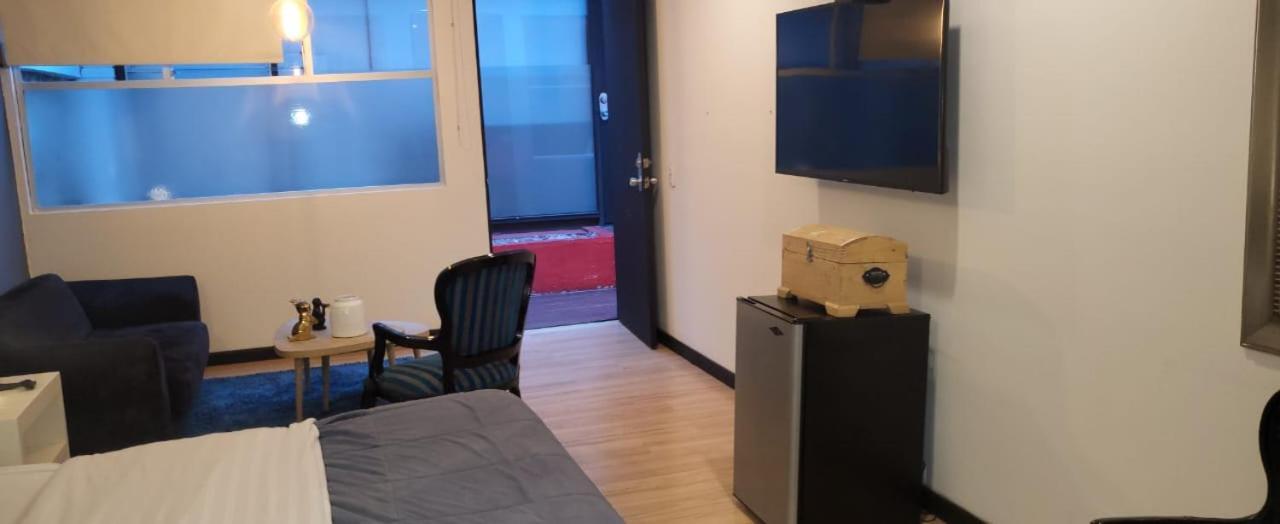 Hotel Urban Parque 93