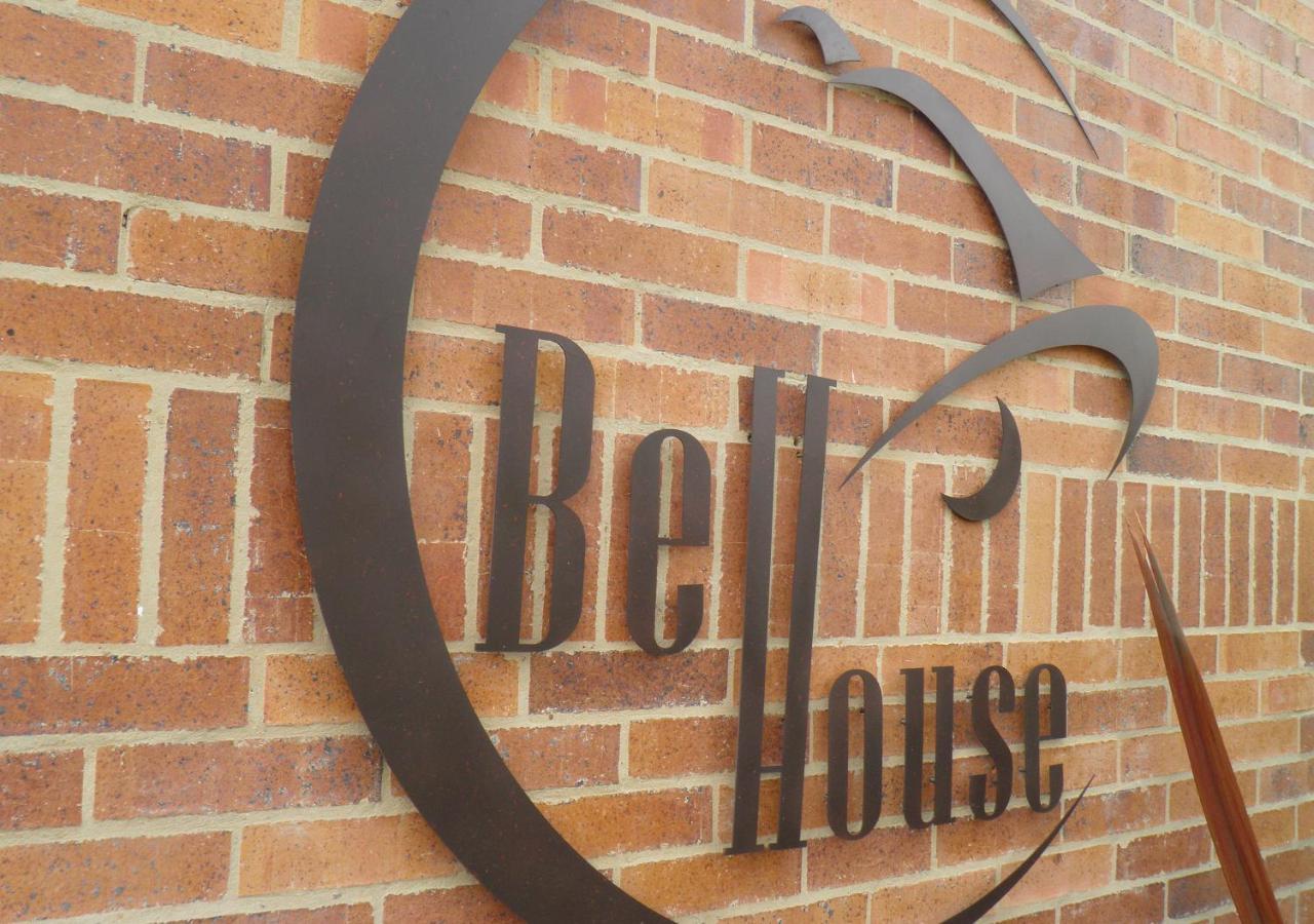Apartasuites Bellhouse Aparthotel *
