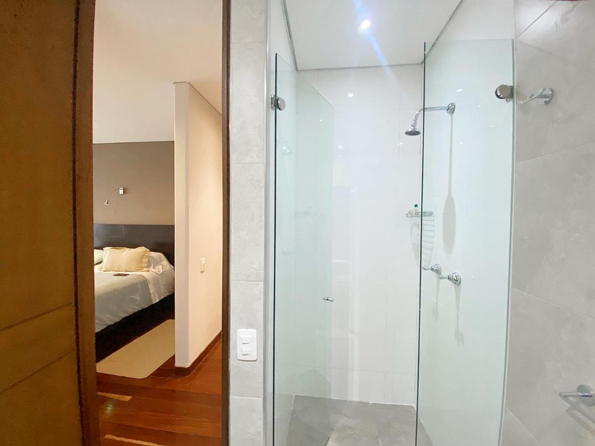 Aparthotel Apartasuites Bellhouse