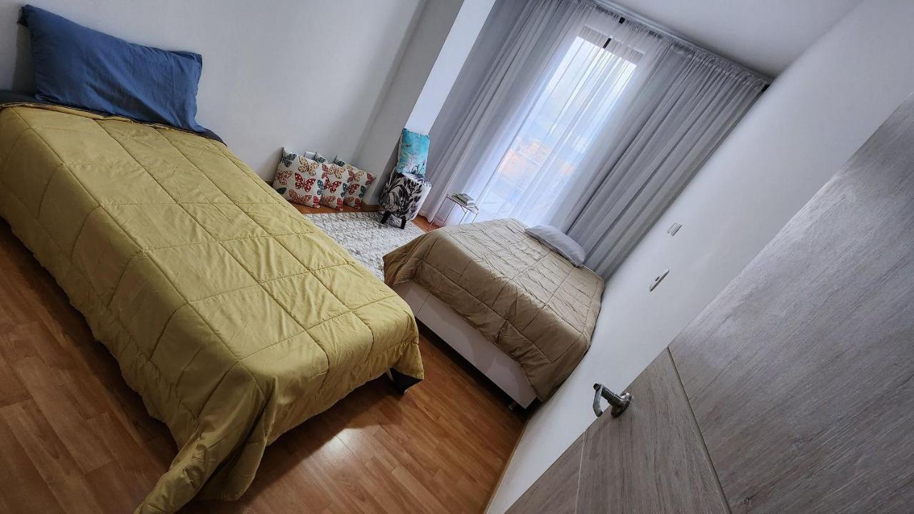 Muy Cerca Del Aeropuerto Nuevo Familiar Lindo Y Acogedor *