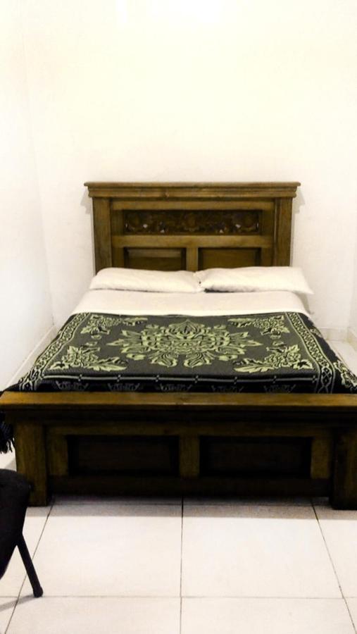 Hostal Chorro De Quevedo