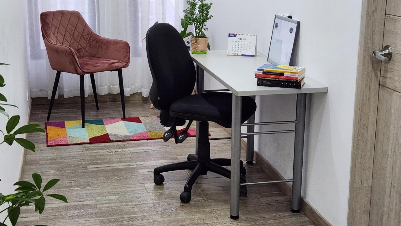 Muy Cerca Del Aeropuerto Nuevo Familiar Lindo Y Acogedor Apartamento