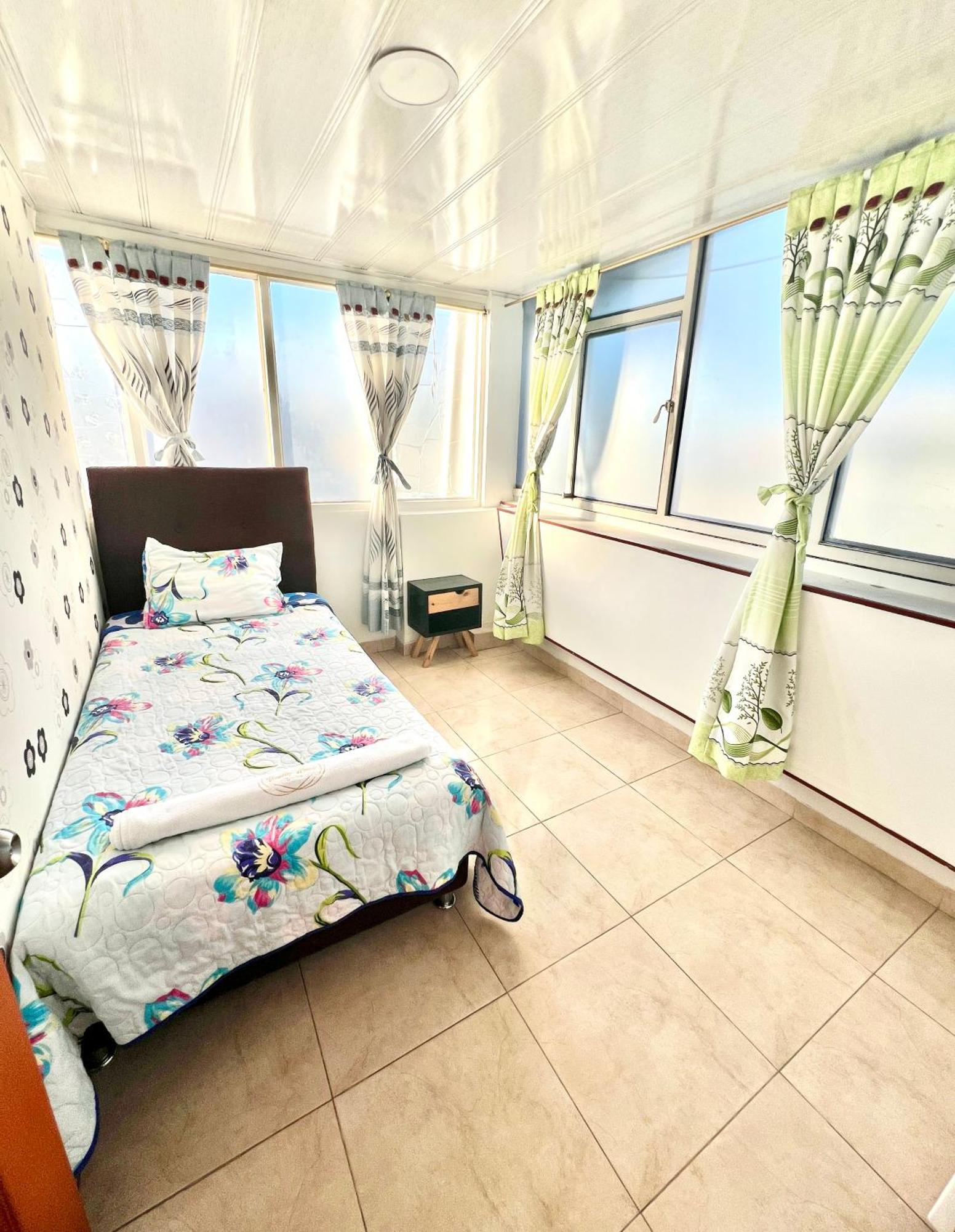Harbor Bed & Breakfast