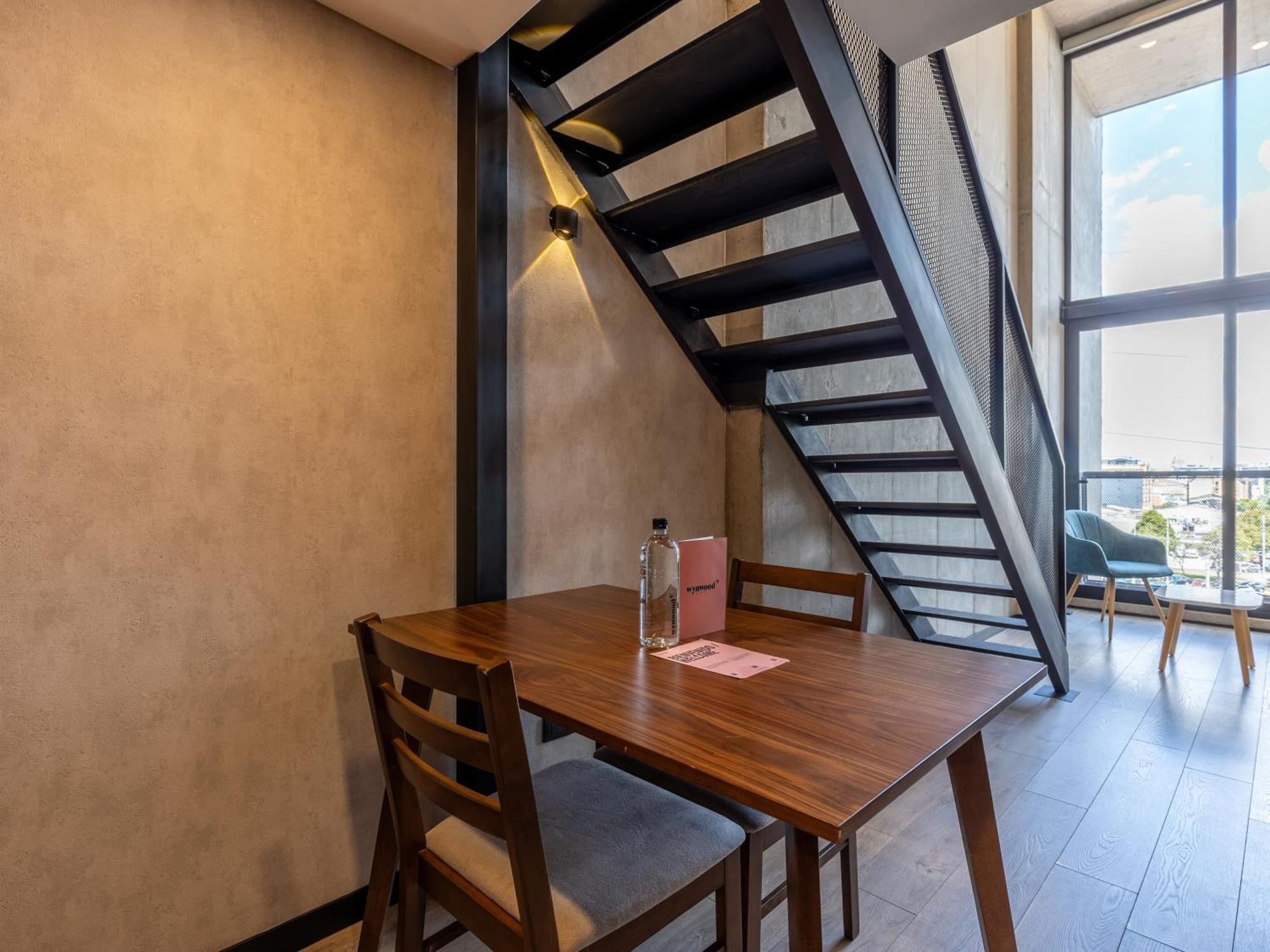 Wynwood House Stylish Loft In El Polo Modern & Aparthotel *