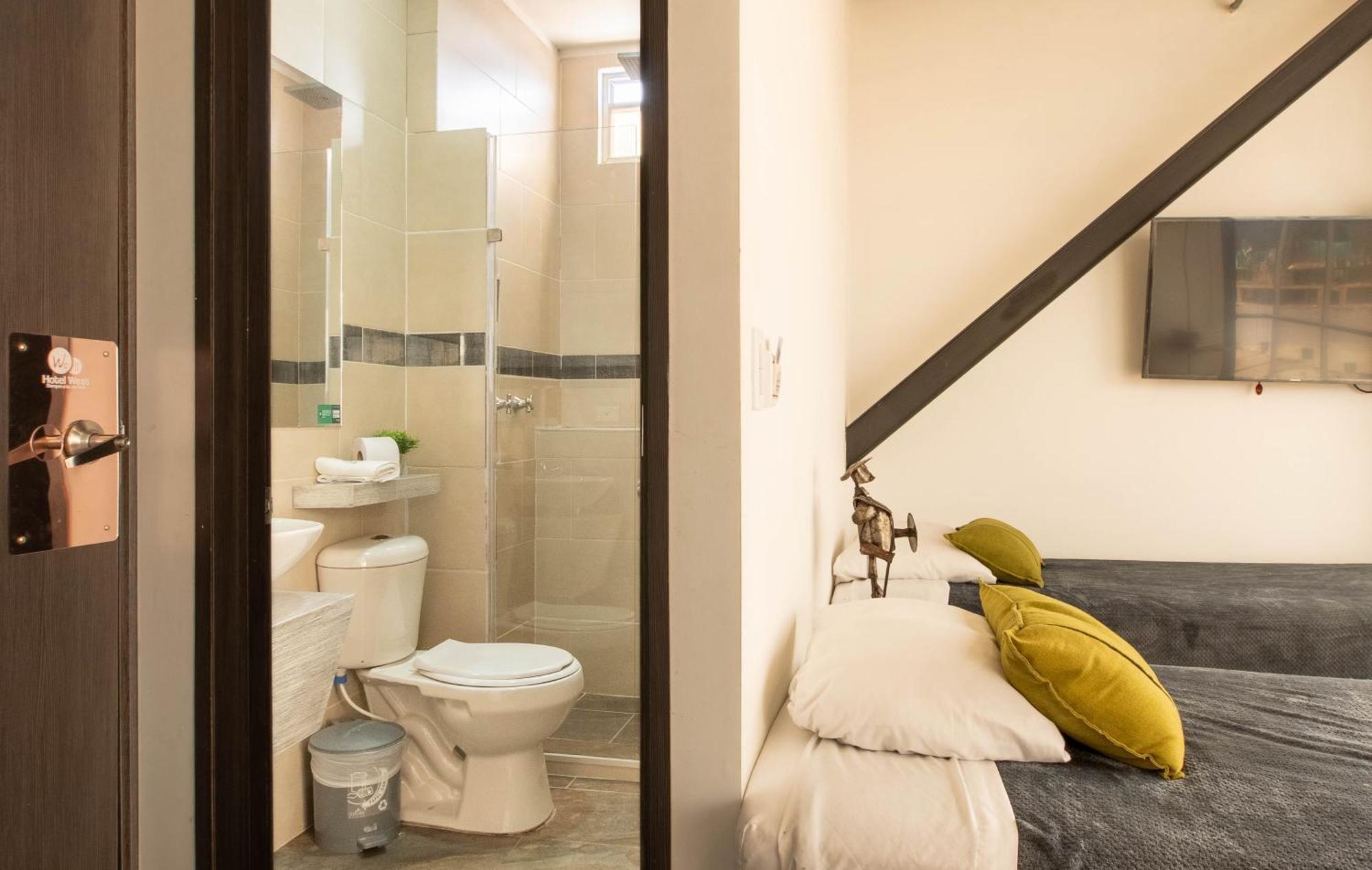 Wess Hotel Bogota
