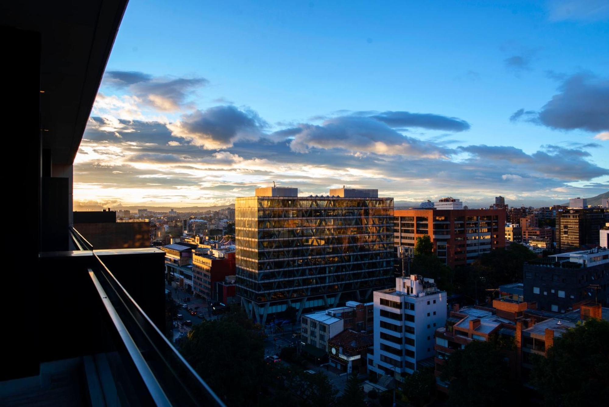 8010 Urban Living- Luxury Experience Aparthotel 5*